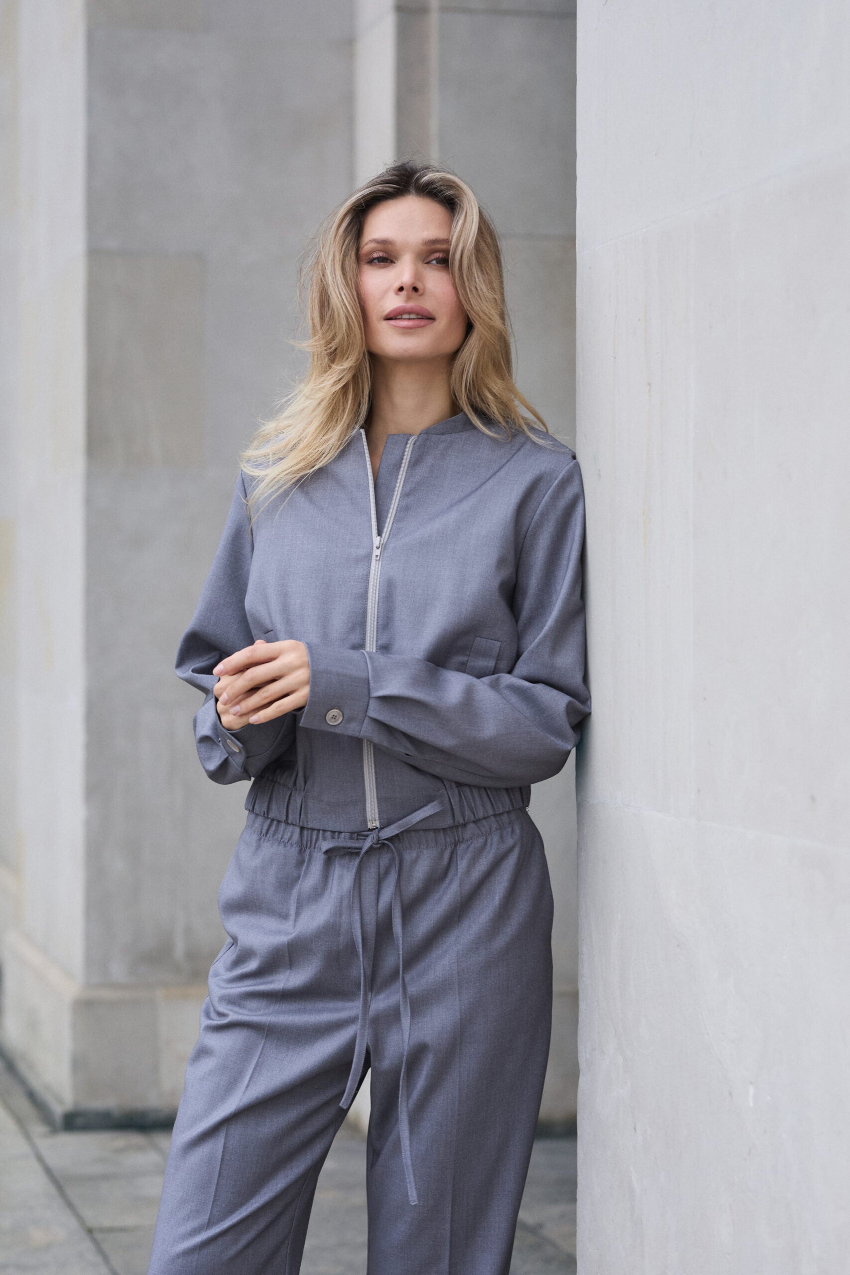 Bomberka Tifani Grey